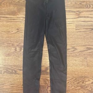 Shiny black koral leggings